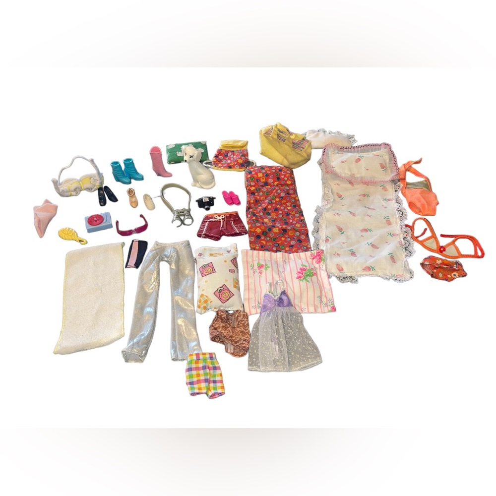 Barbie Accessories Bundle - Picture 1 of 8